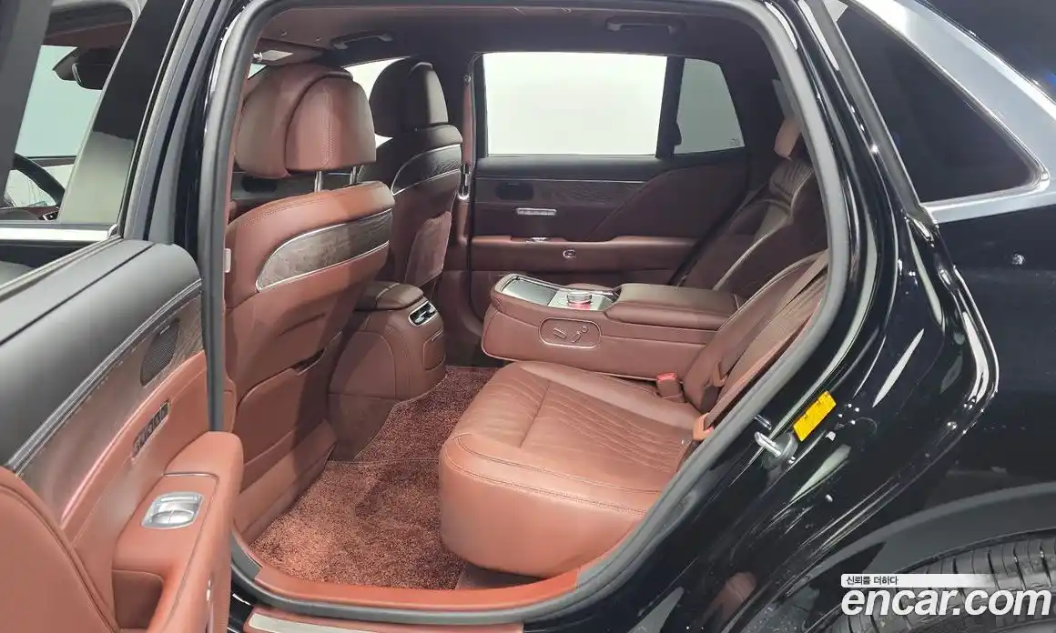 Genesis G90 2024 3.5 гидро в Москве № 888679, фото 11