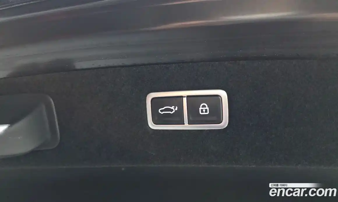 Genesis G90 2024 3.5 гидро в Москве № 888679, фото 20