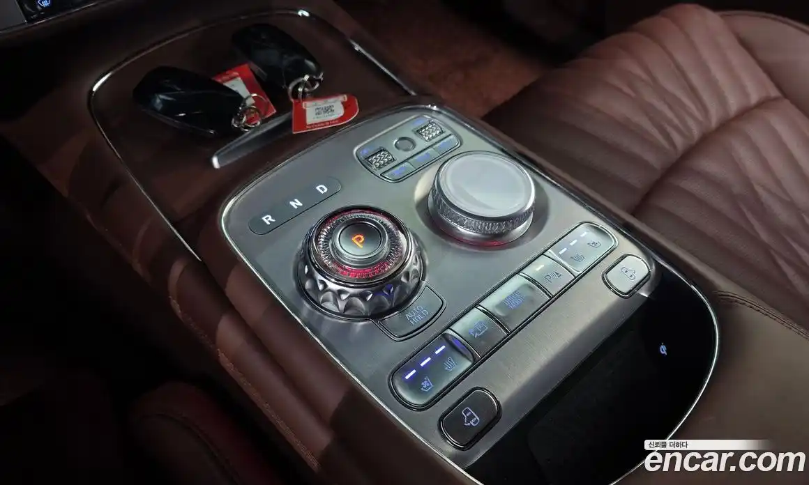 Genesis G90 2024 3.5 гидро в Москве № 888679, фото 9