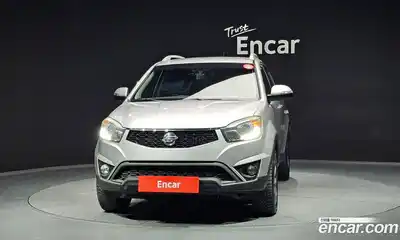 SsangYong Korando 2015 2.0 гидро в Москве № 889593, миниатюра 3