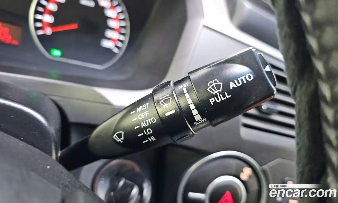 SsangYong Korando 2013 2.0 Автомат в Москве № 889598, фото 15