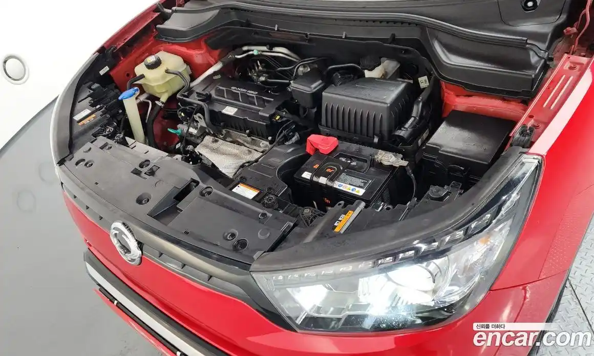 SsangYong TIBOLI 2015 1.6 Автомат в Москве № 889750, фото 6