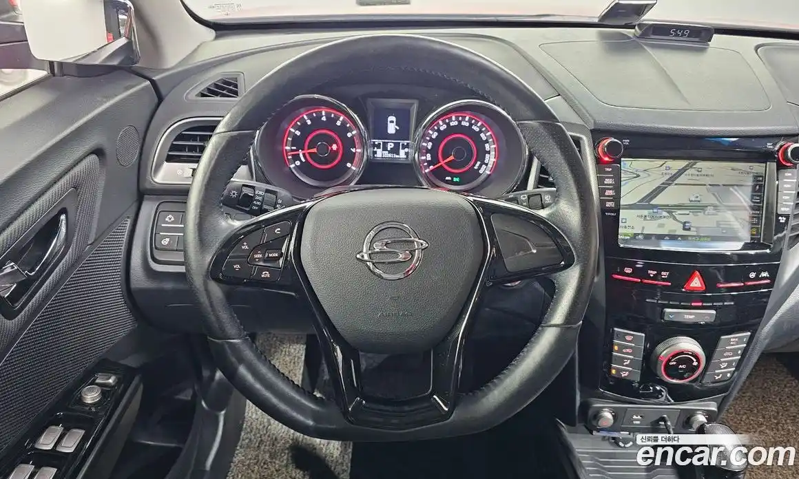 SsangYong TIBOLI 2017 1.6 Автомат в Москве № 889795, фото 13