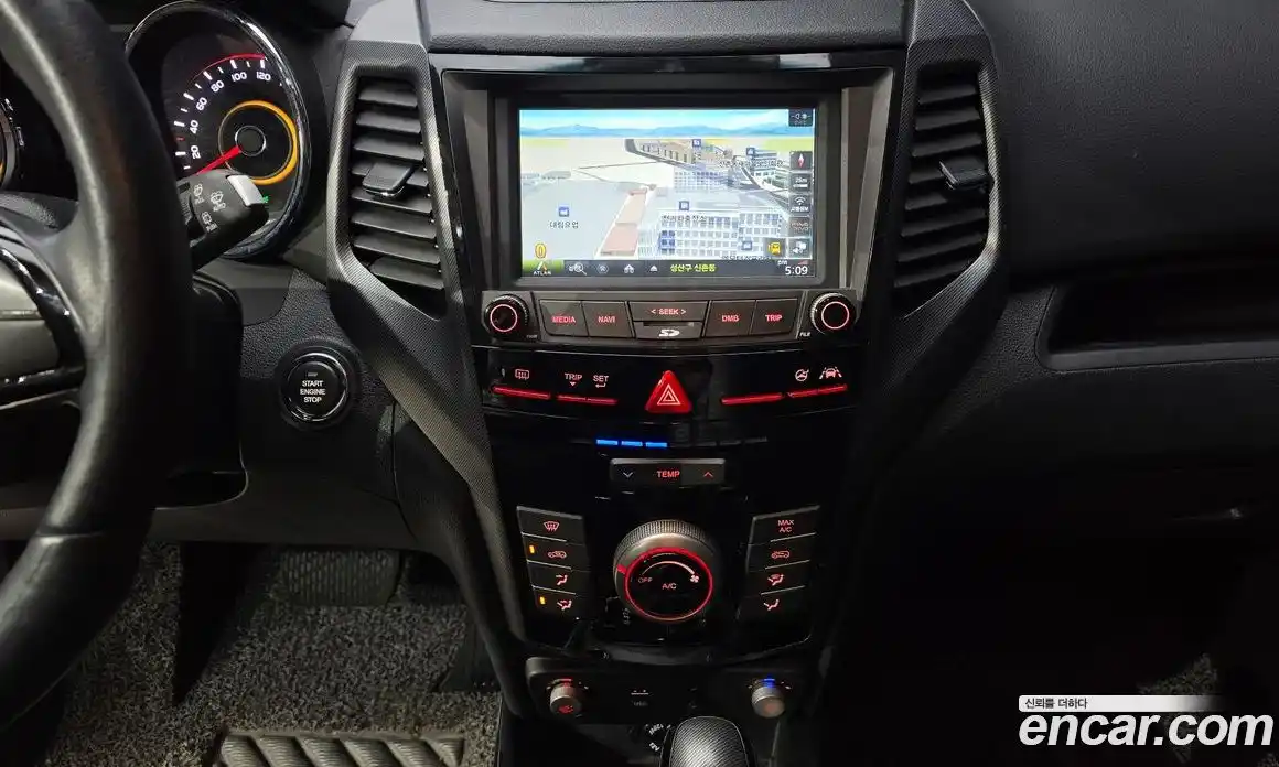 SsangYong TIBOLI 2017 1.6 Автомат в Москве № 889796, фото 14