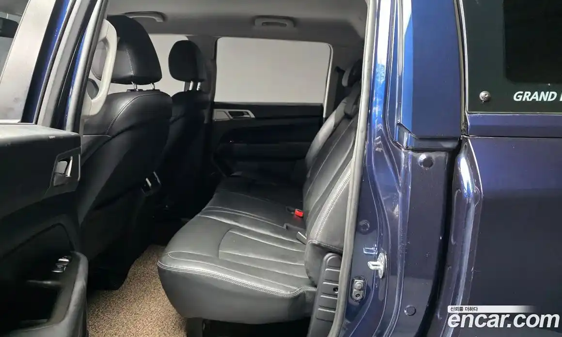 SsangYong Rexton 2018 2.2 Автомат в Москве № 889863, фото 12
