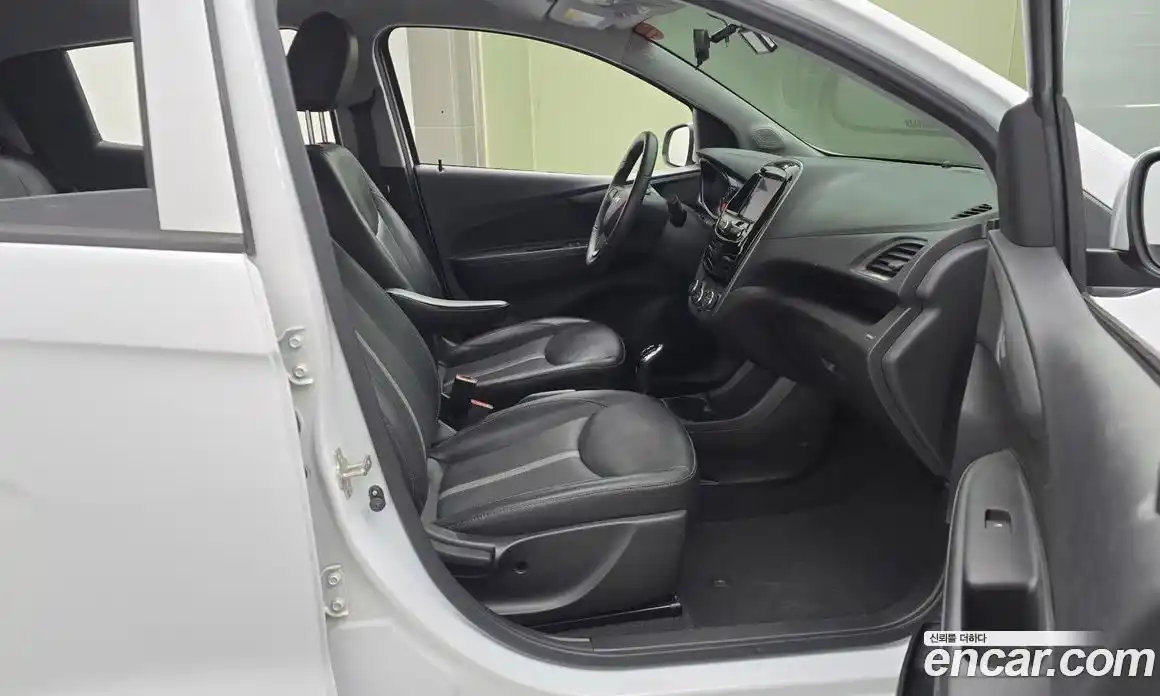 Chevrolet Spark 2020 1.0 Автомат в Москве № 890479, фото 11