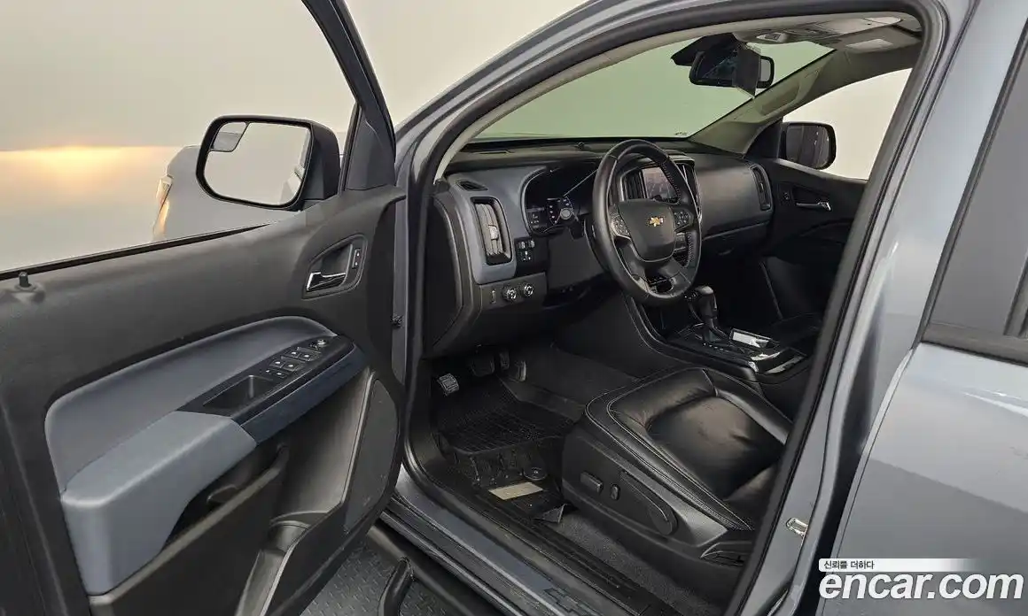 Chevrolet Colorado 2020 3.6 гидро в Москве № 890532, фото 9