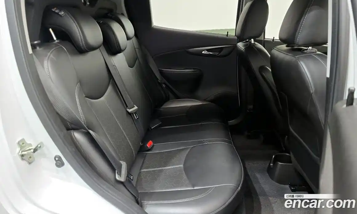 Chevrolet Spark 2017 1.0 Автомат в Москве № 890584, фото 12