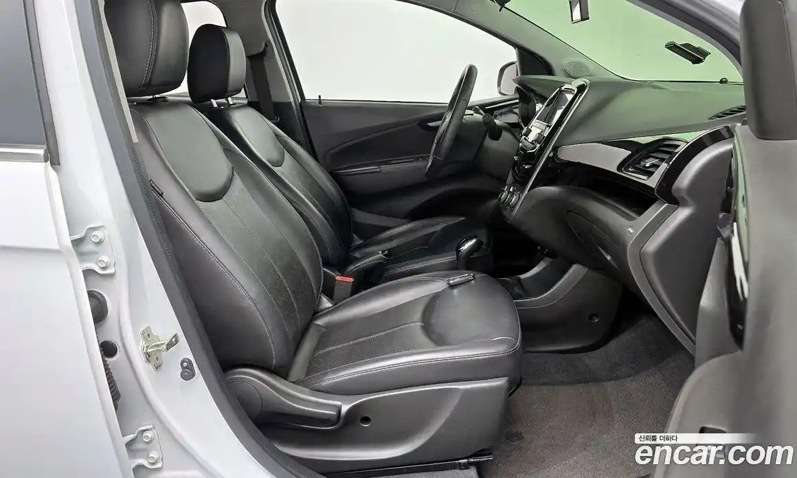 Chevrolet Spark 2017 1.0 Автомат в Москве № 890584, фото 10