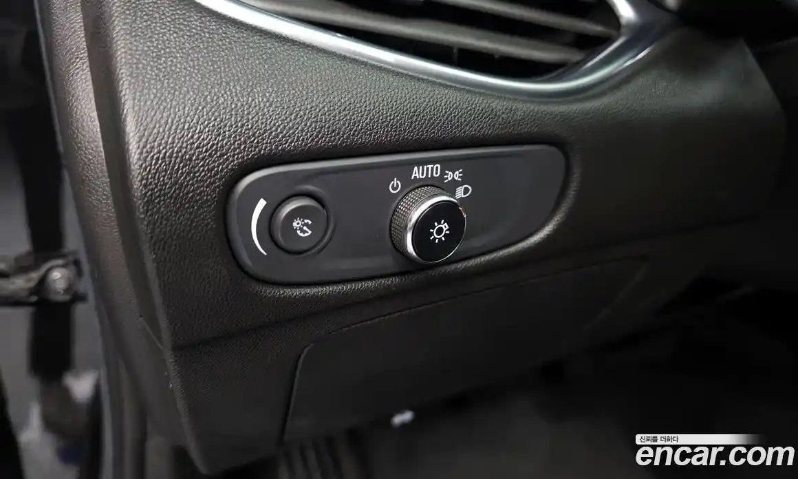 Chevrolet Malibu 2021 2.0 Автомат в Москве № 890595, фото 17