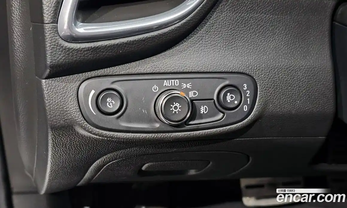 Chevrolet Trax 2017 1.4 Автомат в Москве № 890611, фото 14