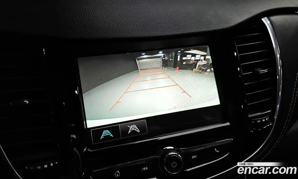 Chevrolet Trax 2017 1.4 Автомат в Москве № 890611, фото 16