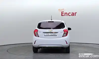 Chevrolet Spark 2017 1.0 Автомат в Москве № 890621, миниатюра 4