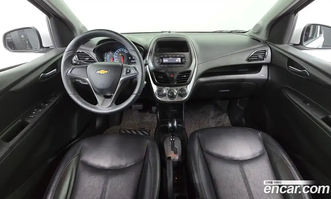 Chevrolet Spark 2017 1.0 Автомат в Москве № 890621, фото 7