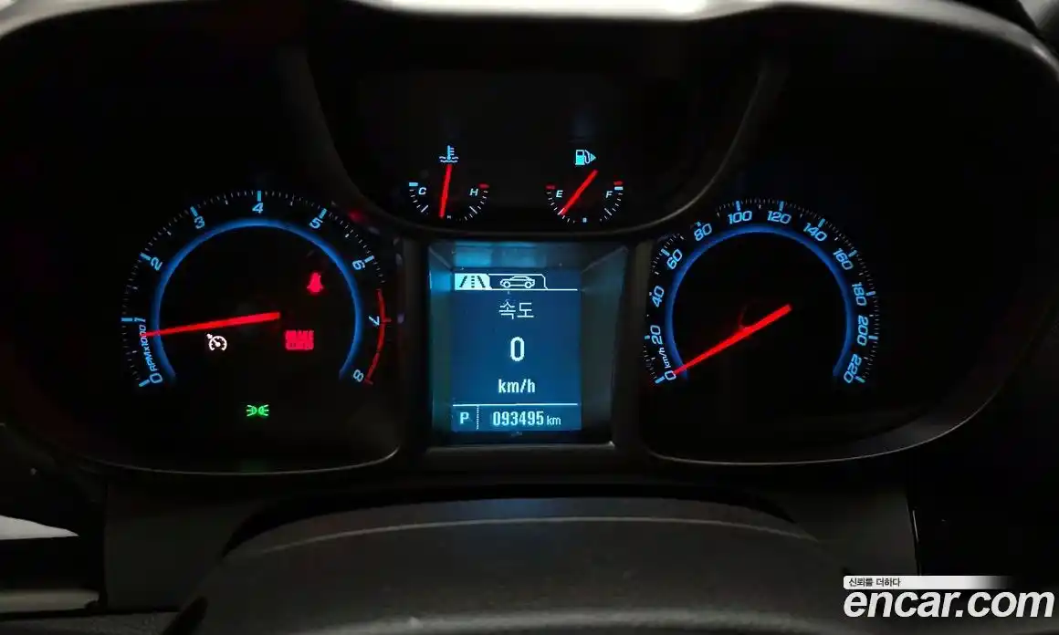 Chevrolet Orlando 2016 2.0 Автомат в Москве № 890941, фото 8