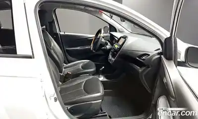 Chevrolet Spark 2017 1.0 Автомат в Москве № 890972, миниатюра 11