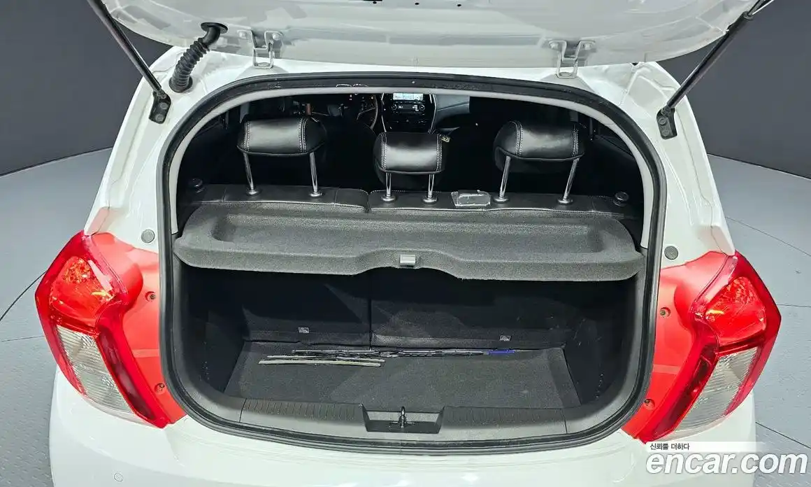 Chevrolet Spark 2017 1.0 Автомат в Москве № 890972, фото 20