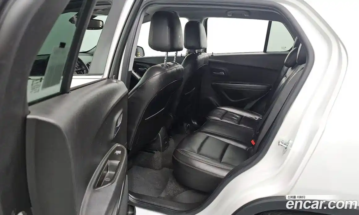 Chevrolet Trax 2017 1.4 Автомат в Москве № 891174, фото 19