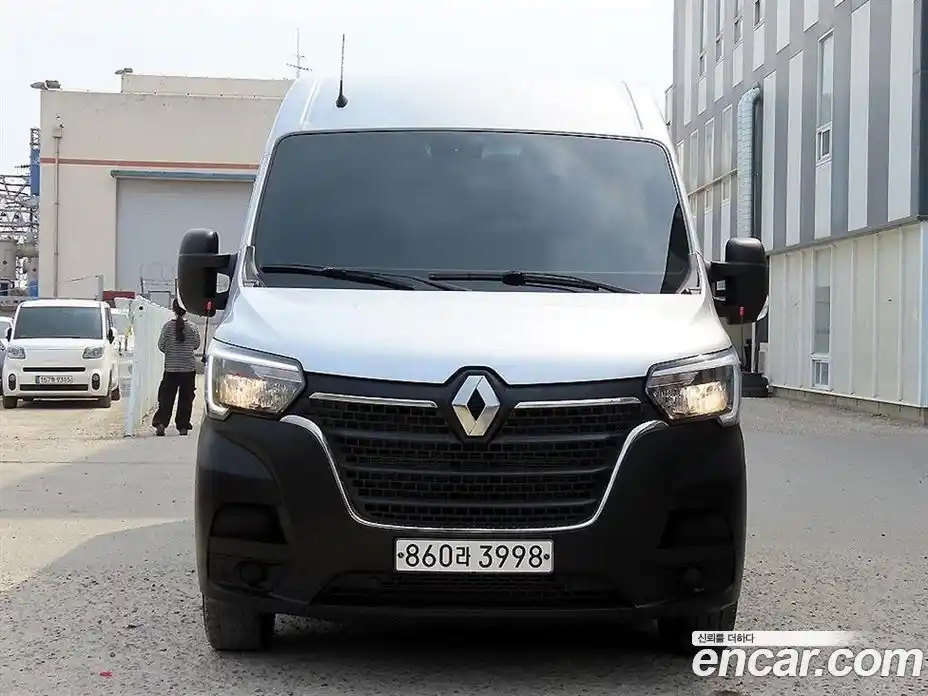 Renault Master 2022 2.3 Механическая в Москве № 891734, фото 3