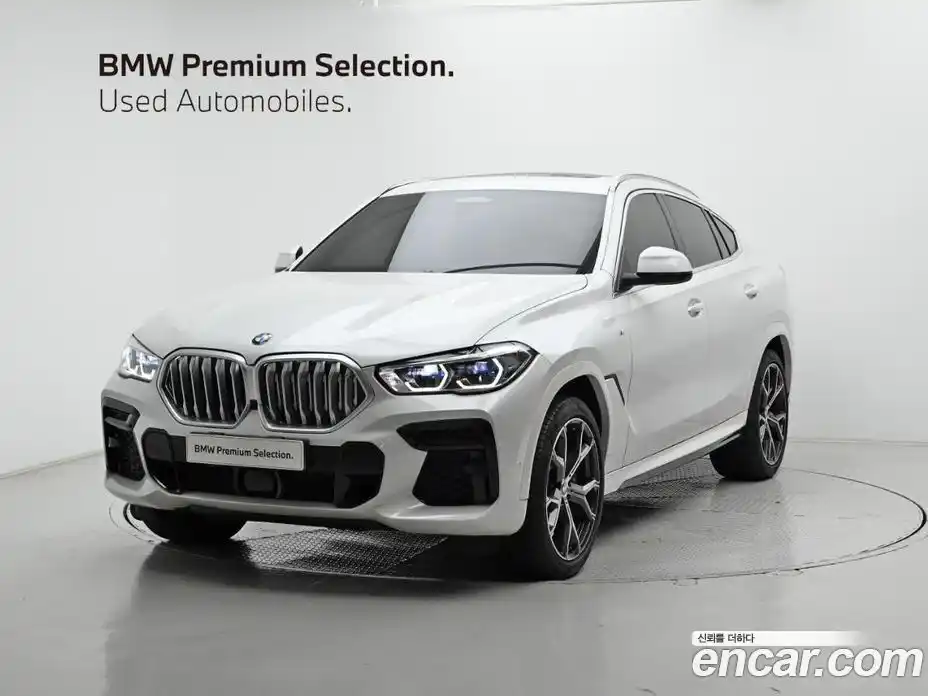 BMW X6 2023 3.0 Автомат в Москве № 891769, фото 1
