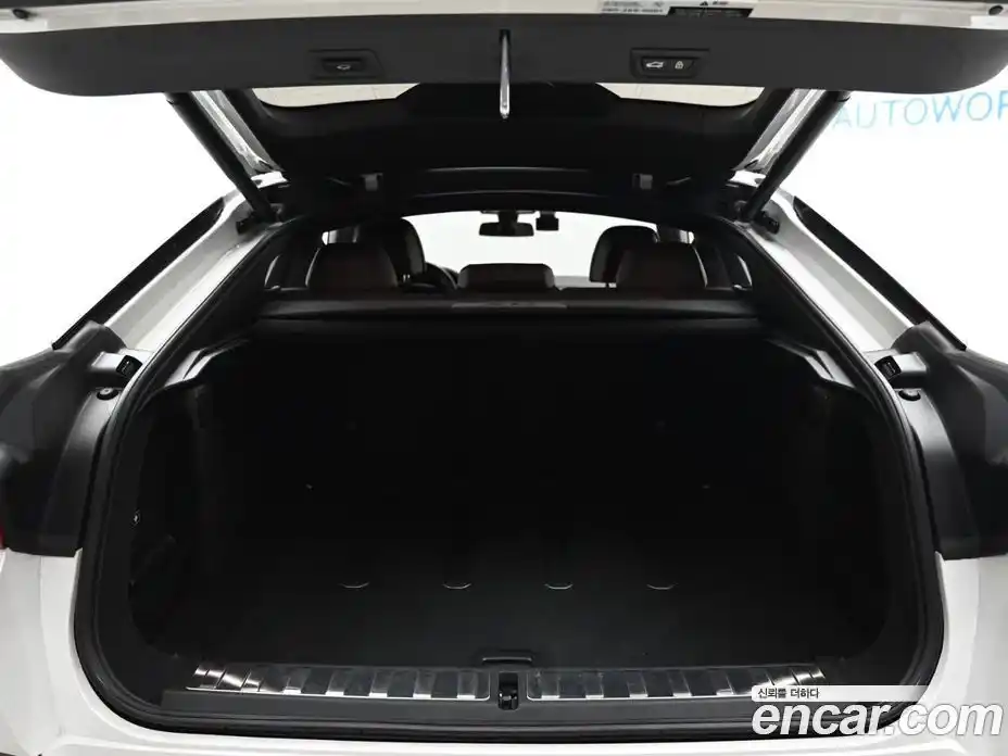 BMW X6 2023 3.0 Автомат в Москве № 891769, фото 20