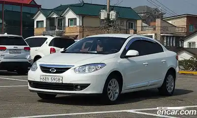 Renault SM3, 2011