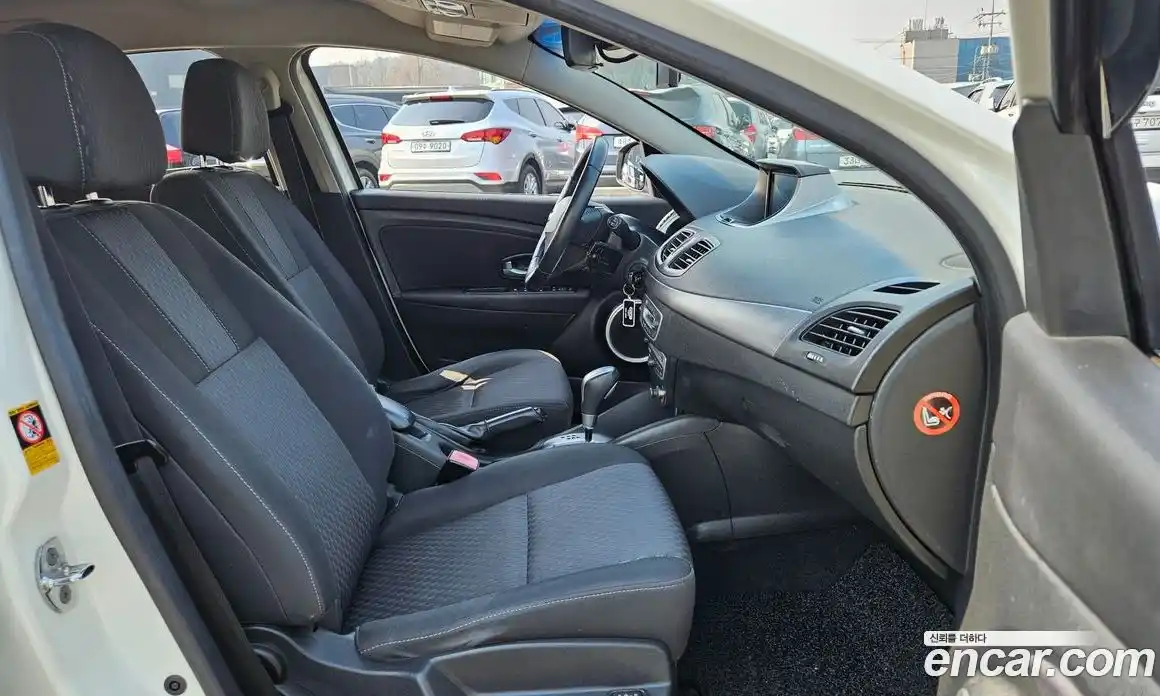 Renault SM3 2011 1.6 гидро в Москве № 891792, фото 12