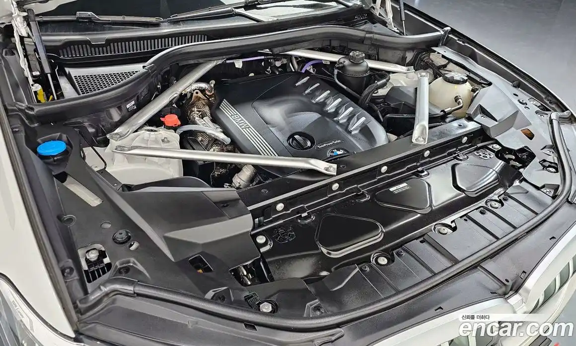 BMW X6 2023 3.0 Автомат в Москве № 891985, фото 6