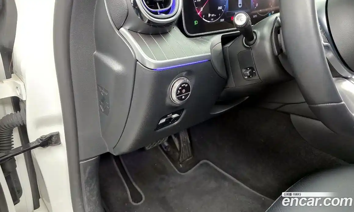 Mercedes-Benz C-Class 2022 2.0 Автомат в Москве № 892760, фото 17