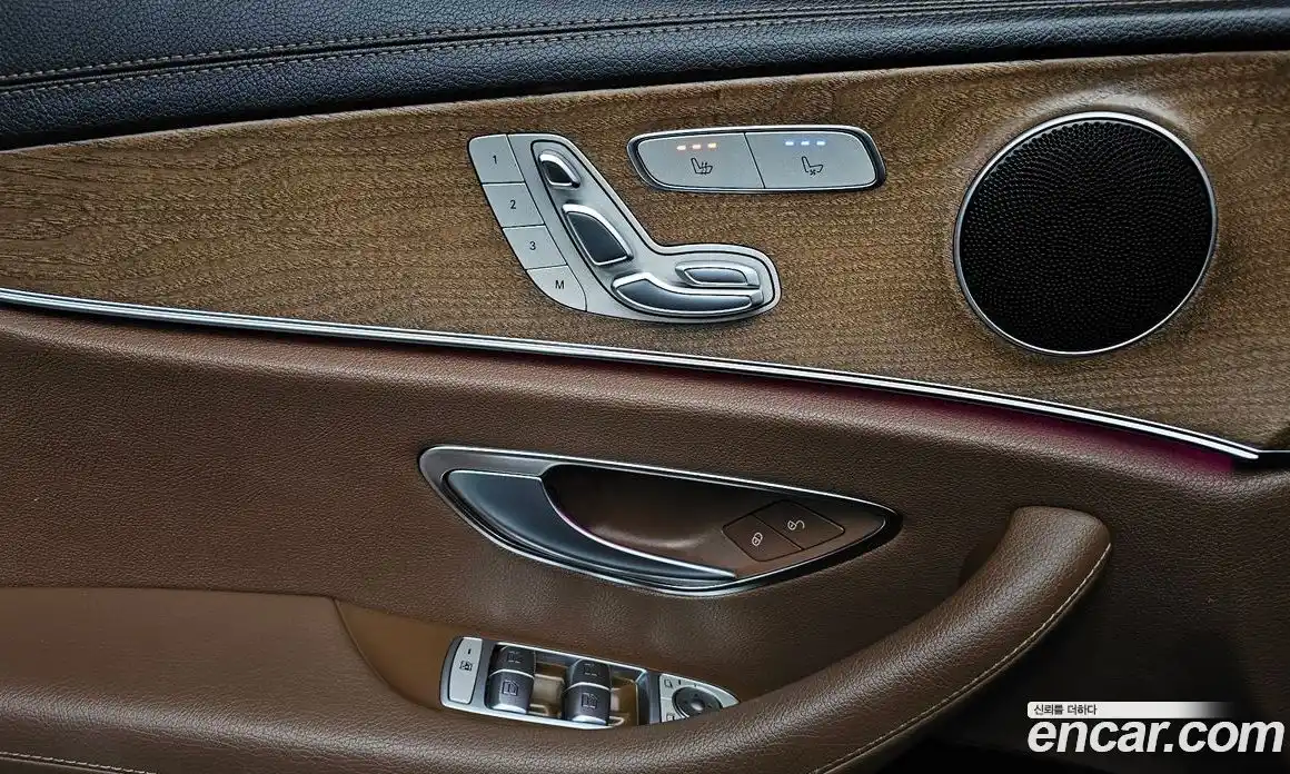 Mercedes-Benz E-Class 2022 2.0 Автомат в Москве № 893181, фото 13