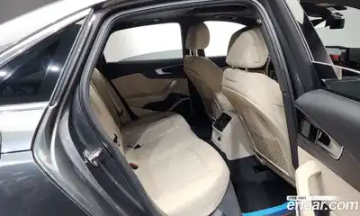 Audi A4 2023 2.0 Автомат в Москве № 893703, миниатюра 12