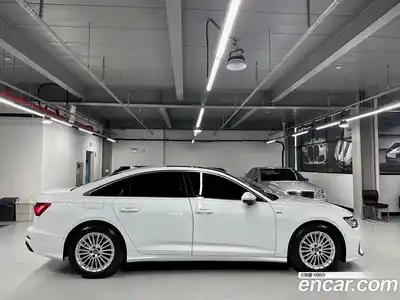 Audi A6 2021 2.0 Автомат в Москве № 893737, миниатюра 5