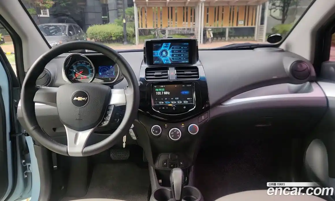 Chevrolet Spark 2014 1.0 гидро в Москве, фото 7