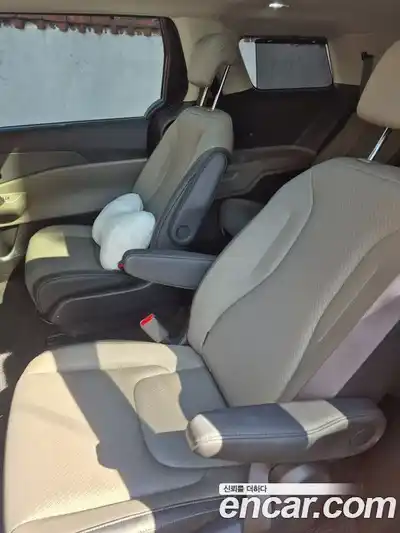 Kia Canival 2024 1.6 гидро в Москве № 114866, миниатюра 11