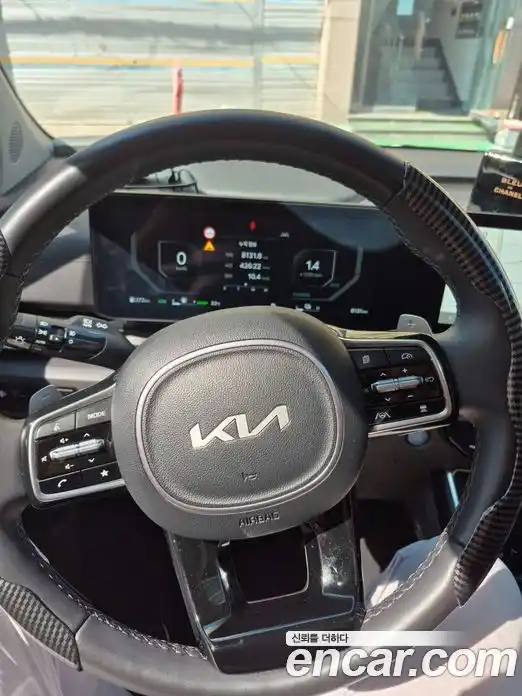 Kia Canival 2024 1.6 гидро в Москве № 114866, фото 12