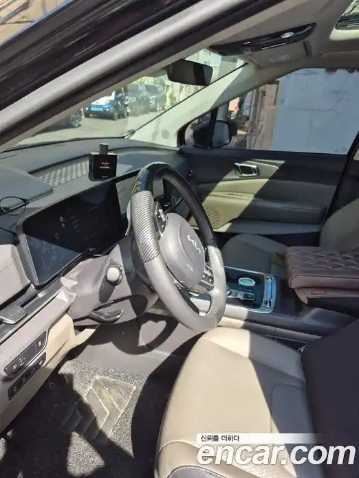 Kia Canival 2024 1.6 гидро в Москве № 114866, фото 9