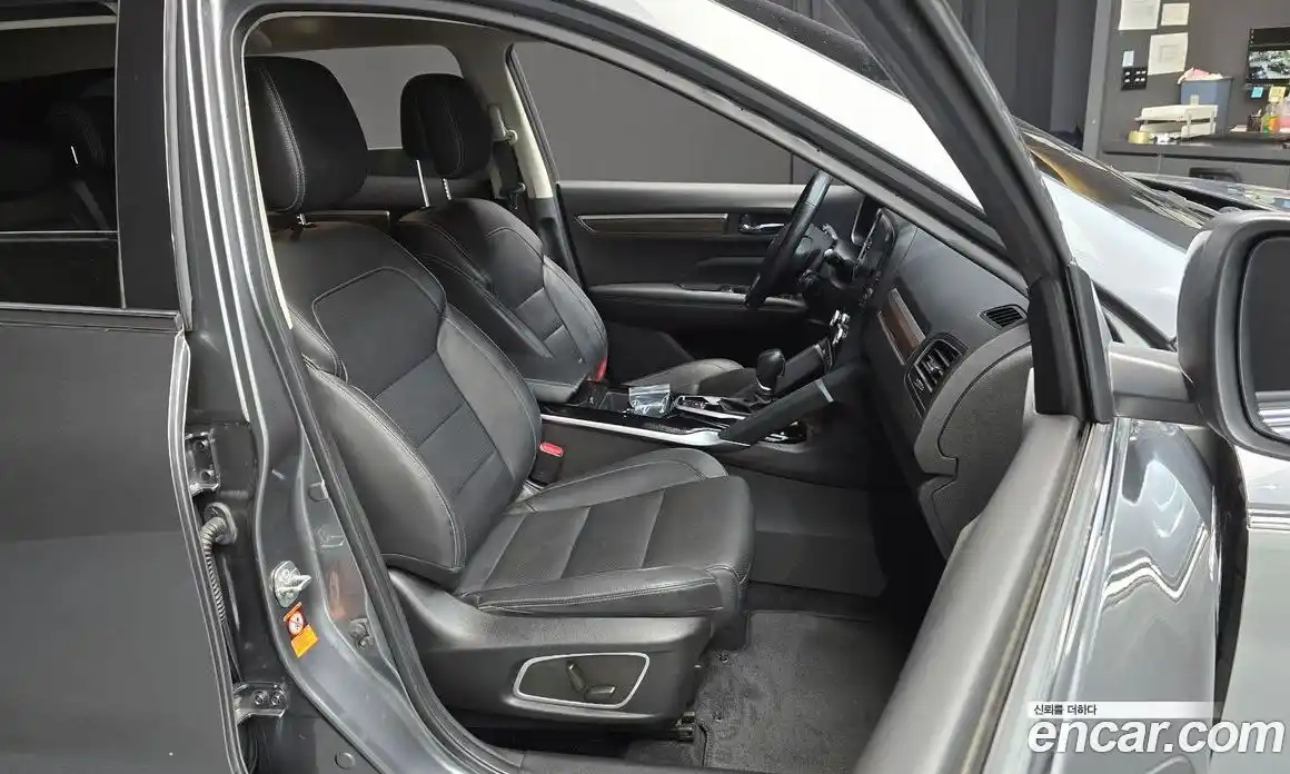 Renault QM6 2020 2.0 Автомат в Москве № 206525, фото 12