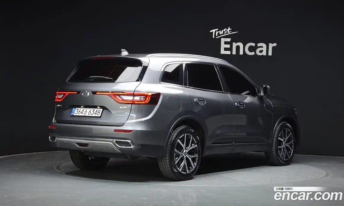 Renault QM6 2020 2.0 Автомат в Москве № 206525, фото 2