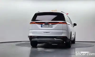 Kia Canival 2023 3.5 гидро в Москве № 52471, миниатюра 4