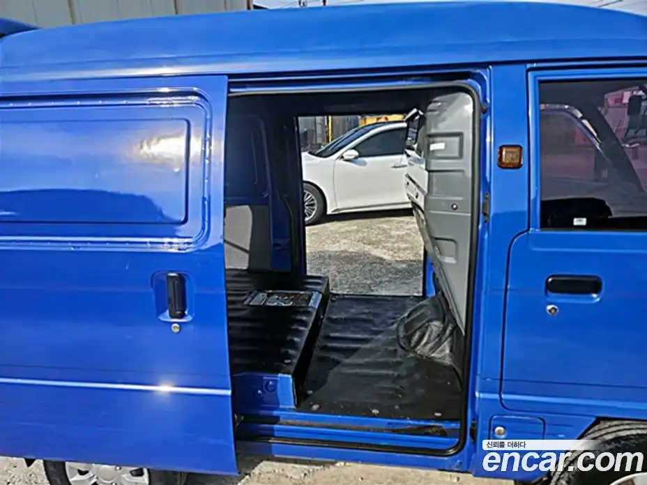 Chevrolet Damas 2017 0.8 Механическая в Москве № 719583, фото 13