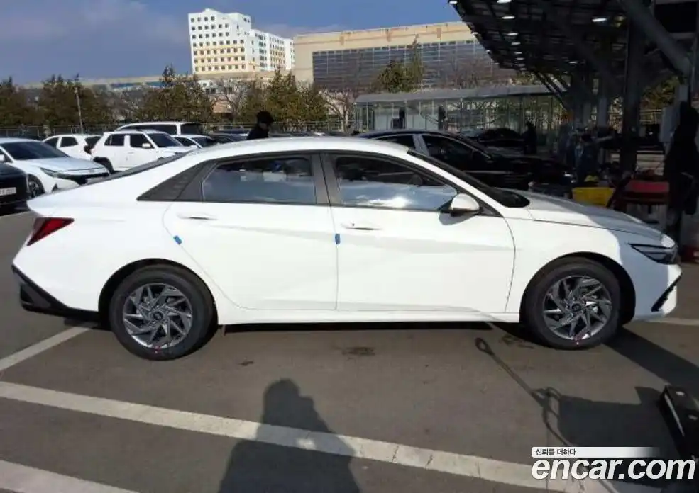 Hyundai Avante 2026 1.6 гидро в Москве № 853578, фото 12