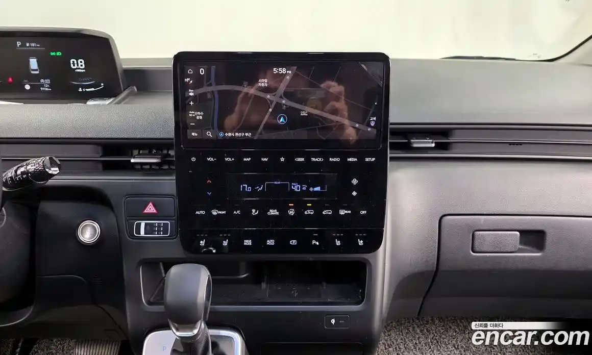 Hyundai Staria 2023 2.2 Автомат в Москве № 853947, фото 17