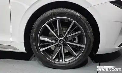 Hyundai Grandeur 2022 2.5 Автомат в Москве № 854058, миниатюра 5