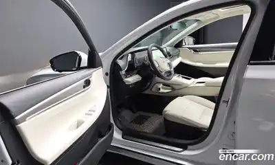 Hyundai Grandeur 2022 2.5 Автомат в Москве № 854058, миниатюра 10