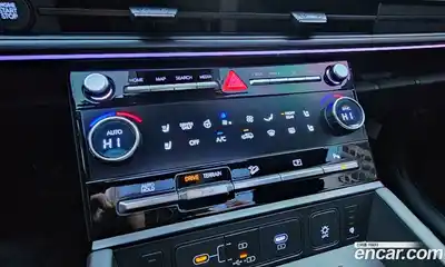 Hyundai Santa Fe 2024 1.6 Автомат в Москве № 854202, миниатюра 11