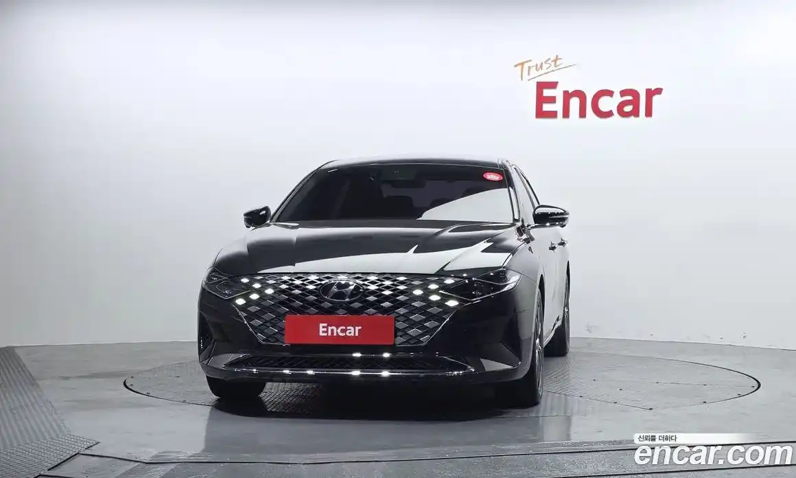 Hyundai Grandeur 2021 2.5 Автомат в Москве № 854296, фото 3