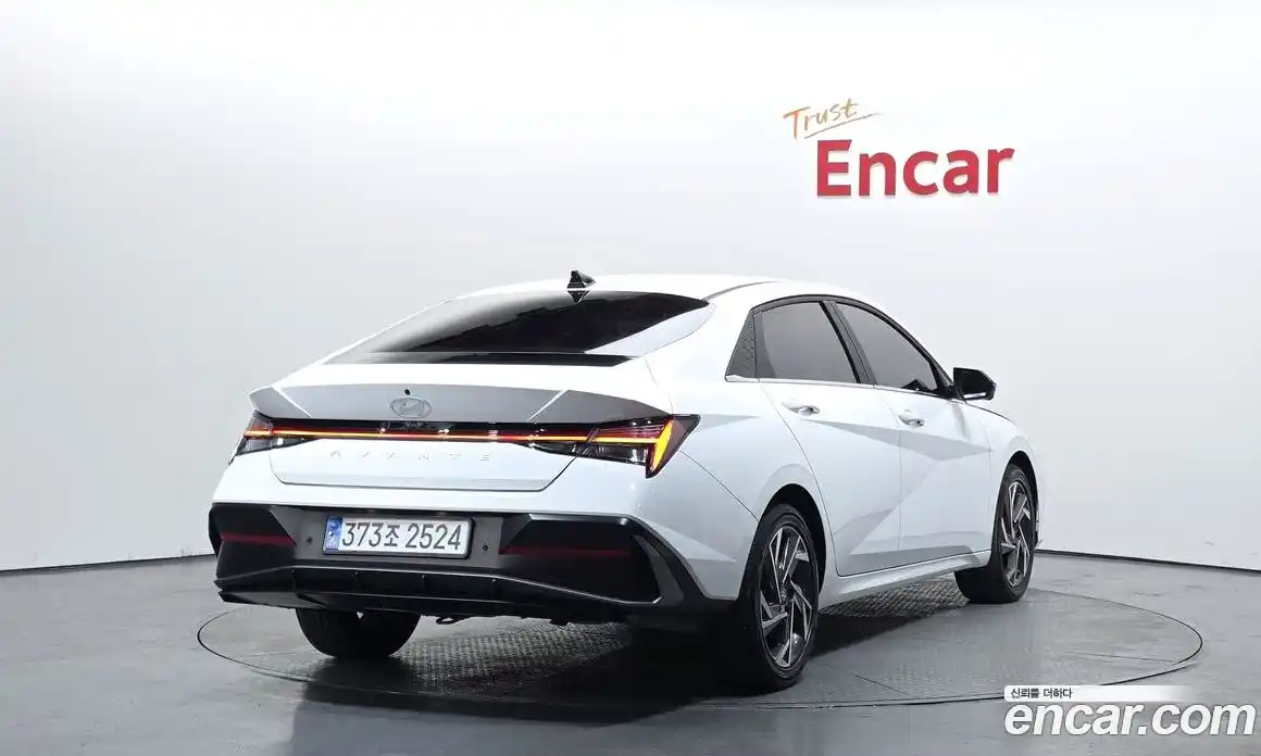 Hyundai Avante 2024 1.6 Автомат в Москве № 854403, фото 2