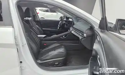 Hyundai Avante 2024 1.6 Автомат в Москве № 854403, миниатюра 10