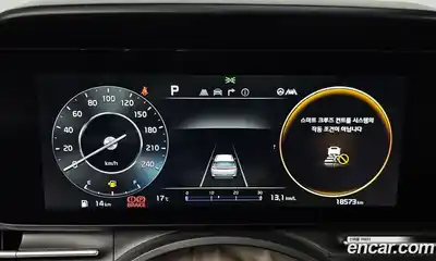 Kia Canival 2023 3.5 Автомат в Москве № 855094, миниатюра 7