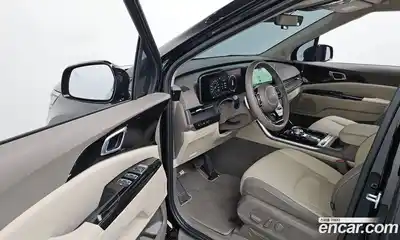 Kia Canival 2023 3.5 Автомат в Москве № 855094, миниатюра 9